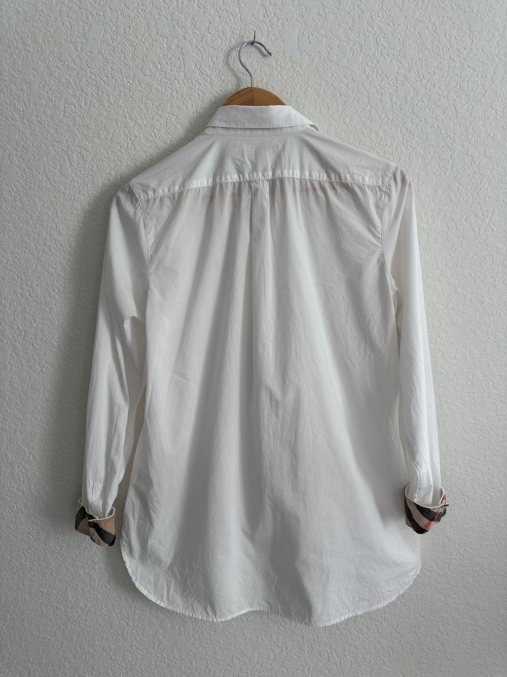Burberry Brit White Button-Front Shirt with Check Cuff & Neck Detail Size SP - Picture 4 of 15